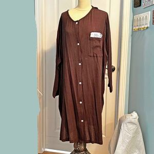 DRESS, CRINKLE COTTON, DARK BROWN, SIZE 3X, MOTHER OF PEARL BUTTONS, 3 POCKETS,